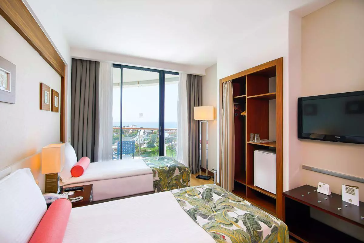 هتل بایا لارا آنتالیا